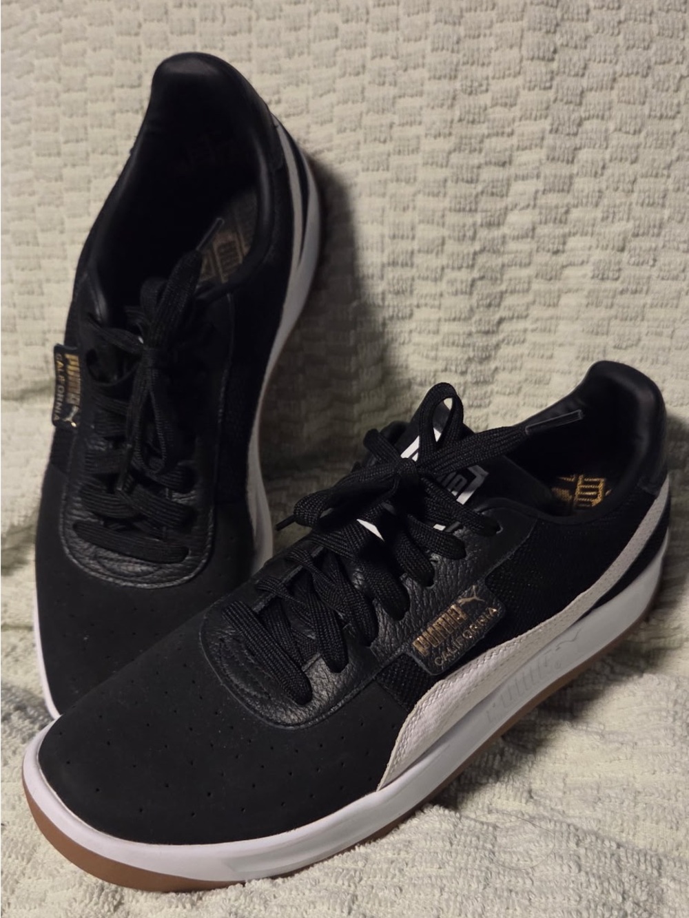 Puma Men’s Black, White and Brown Low-Top Sneakers